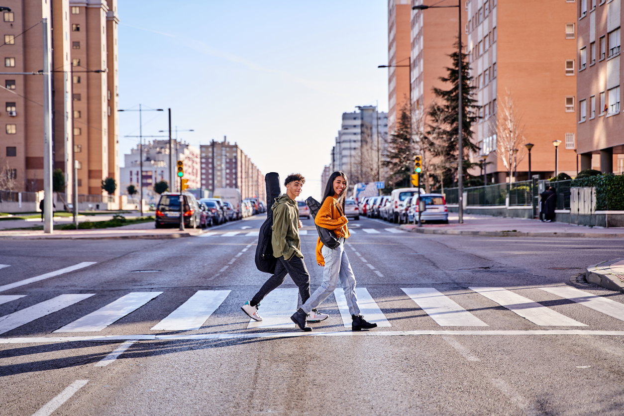 Road Rules for Pedestrians: Crossing, Safety and Right-of-Way